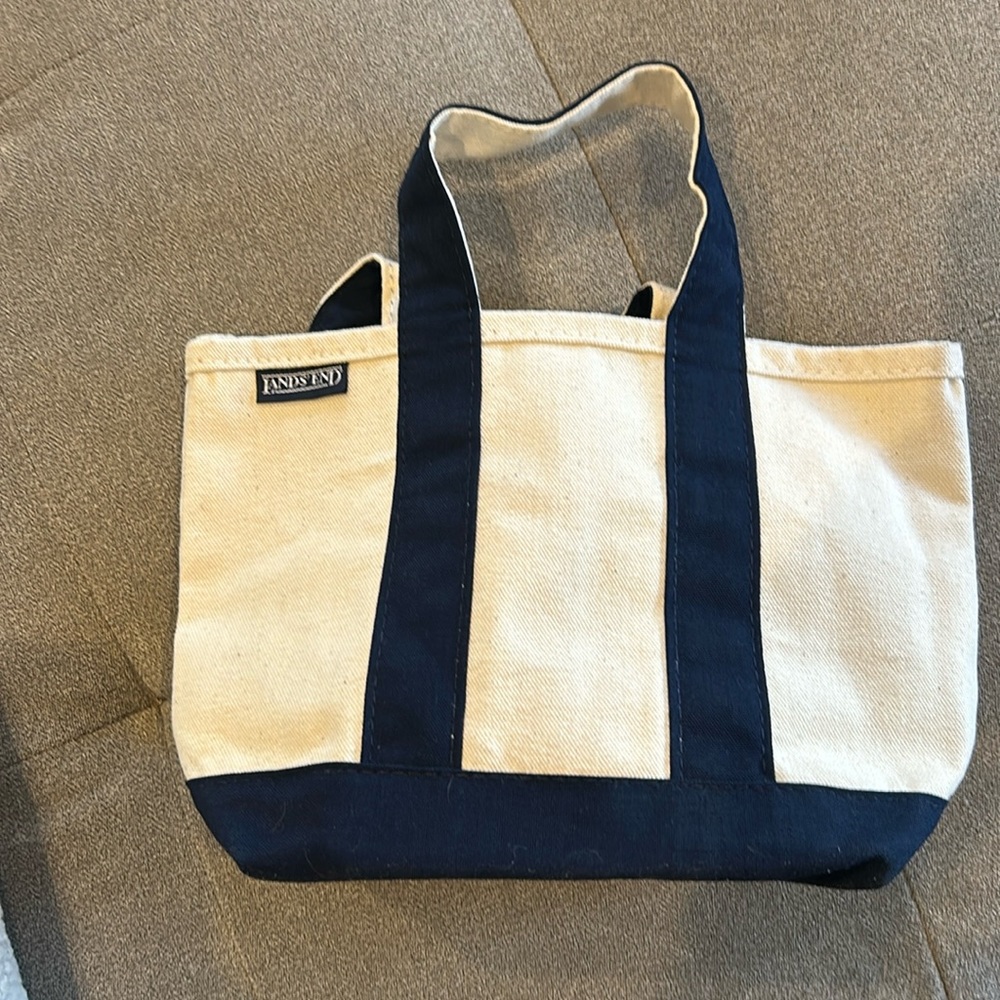 Lands End mini tote bag. Navy blue and ivory.